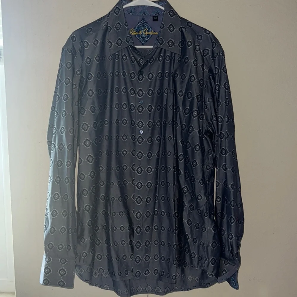 Robert Graham - Picture 1 of 5